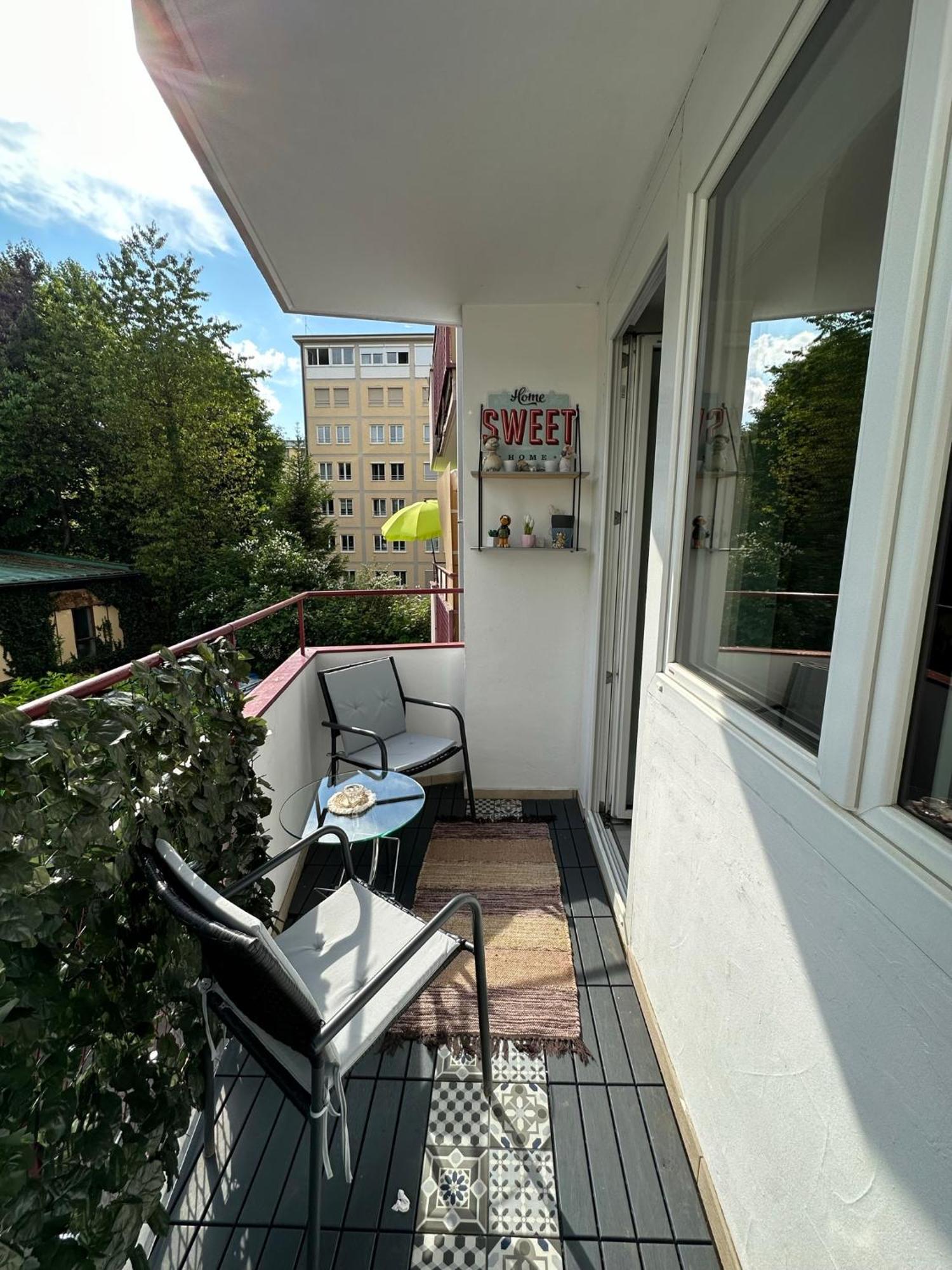 Stylish Near Train-station Parking Extra Alloggio in famiglia *